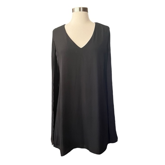 Romeo & Juliet Couture Cape Dress Women's Sz M V-Neck Chiffon Overlay Minimalist - Picture 3 of 10